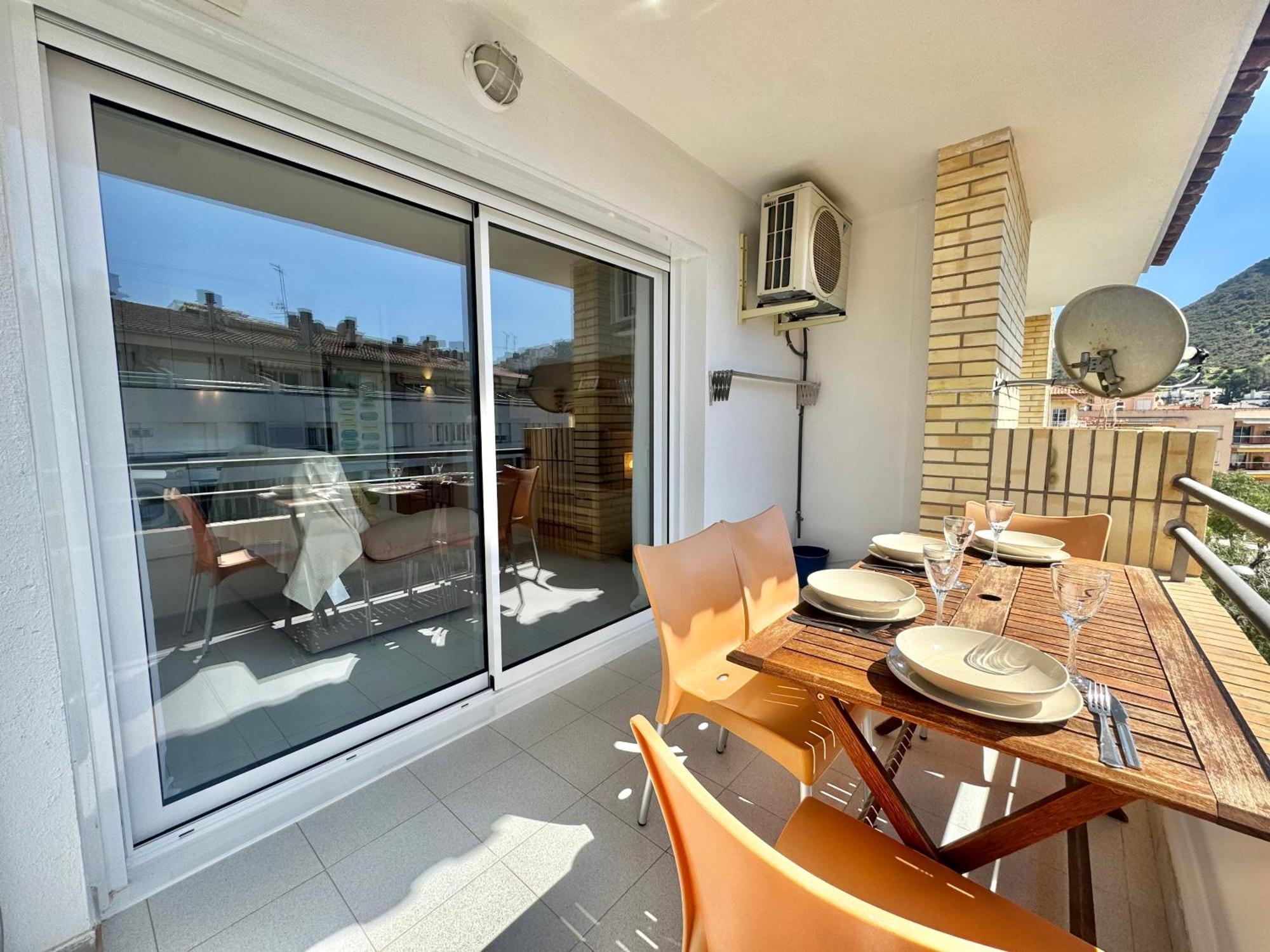 Puig Rom 106 Apartment Roses Exterior photo